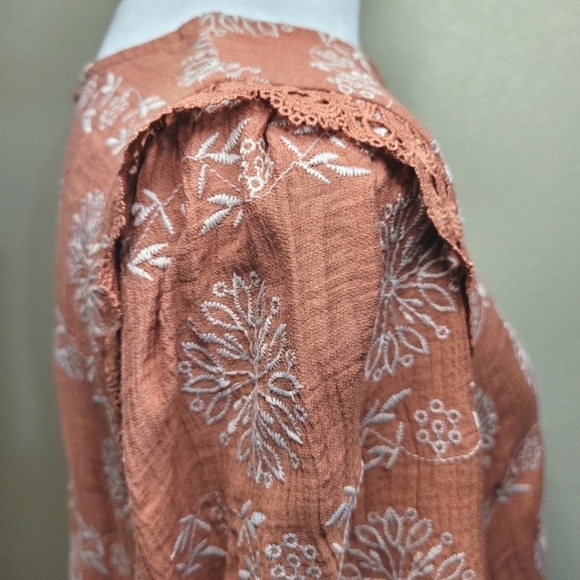 Blu Pepper 3/4 Sleeves Peasant Blouse, Size Large - Picture 3 of 11